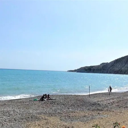 213 Vines Apartment Pissouri