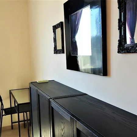 213 Vines * Pissouri